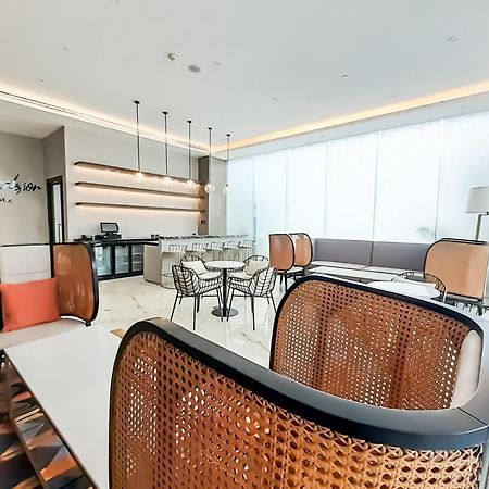 The Excelsior Hotel Las Piñas Ngoại thất bức ảnh