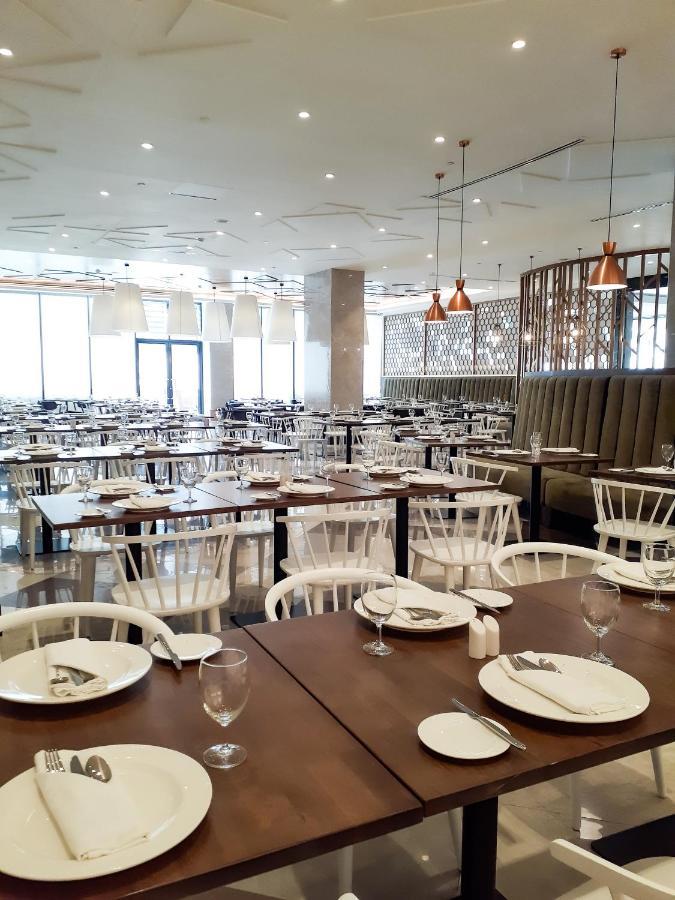 The Excelsior Hotel Las Piñas Ngoại thất bức ảnh