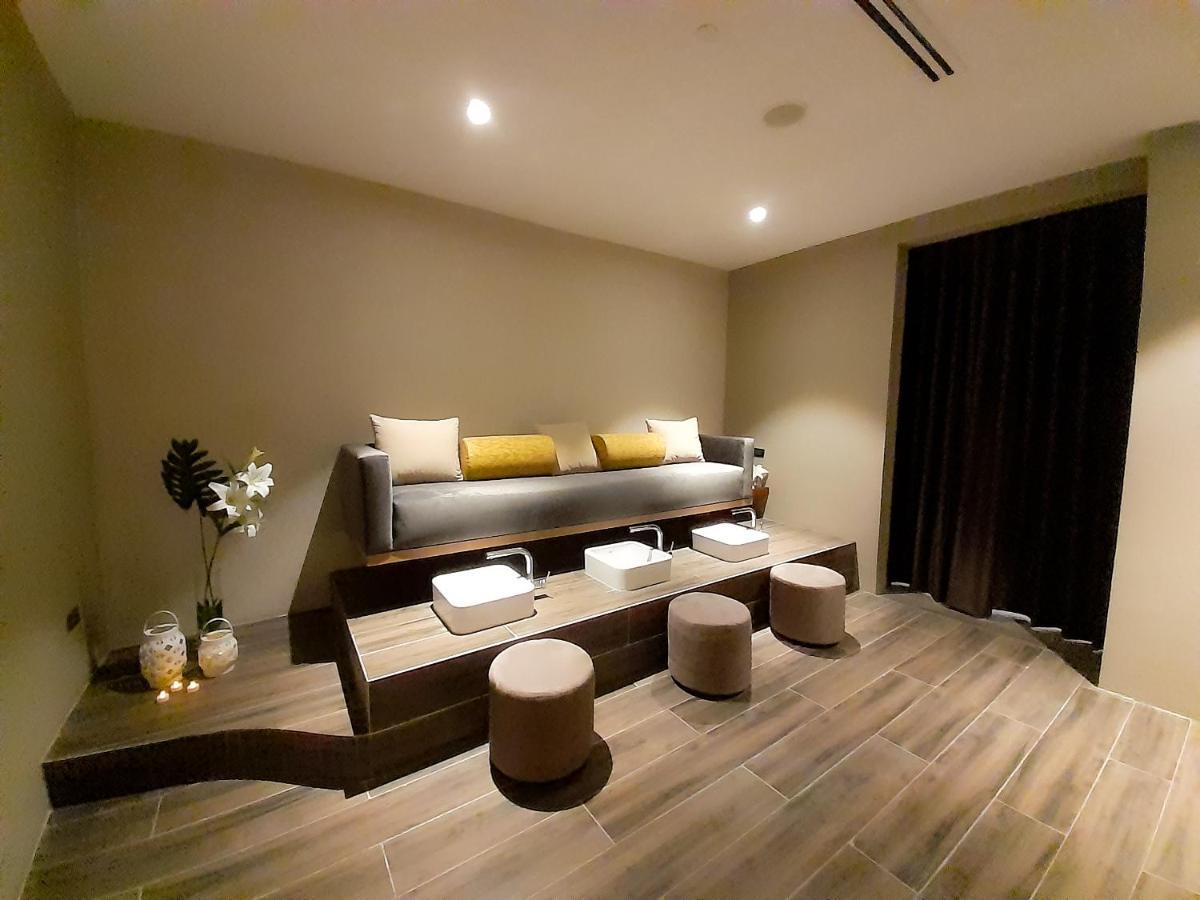 The Excelsior Hotel Las Piñas Ngoại thất bức ảnh